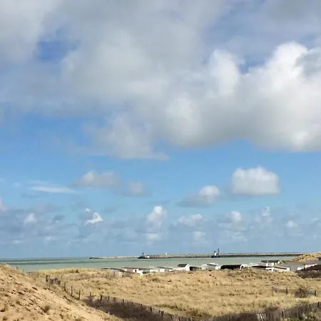 Au Pied De La Dune Guest house