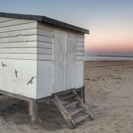 Au Pied De La Dune Gasthof Sangatte