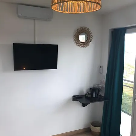 Au Pied De La Dune 3*